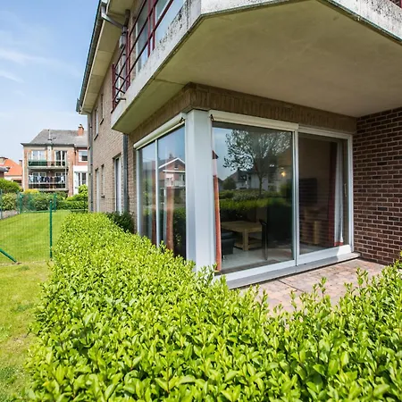 With Two Bedrooms And Garage Box