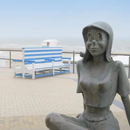 With Two Bedrooms And Garage Box *